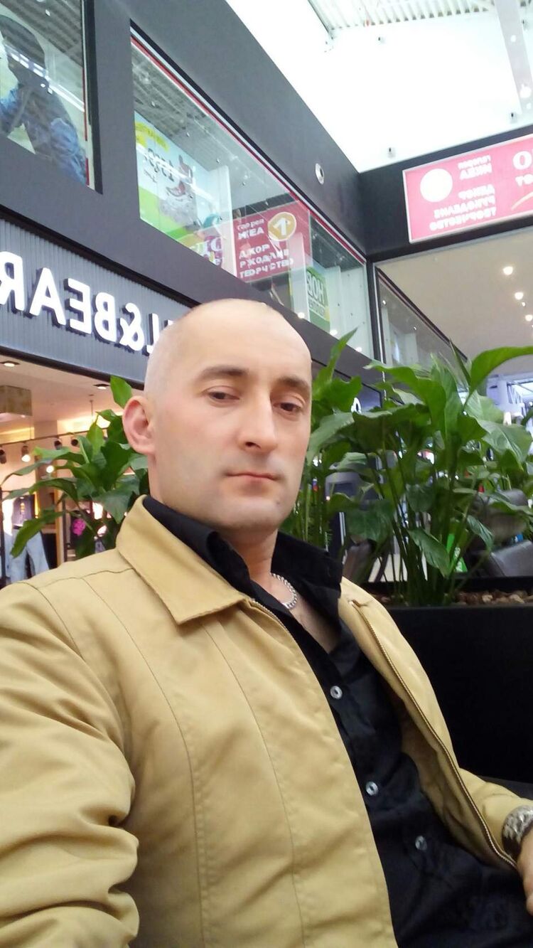  44485352  , 43 ,    