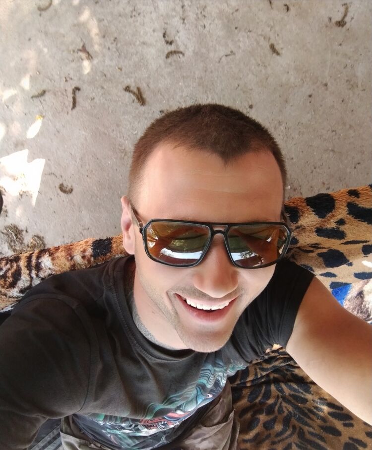  51414452  , 31 ,    