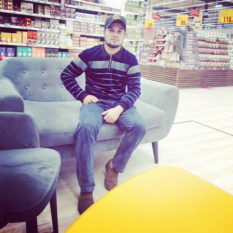  23572842  Sherali, 27 ,    