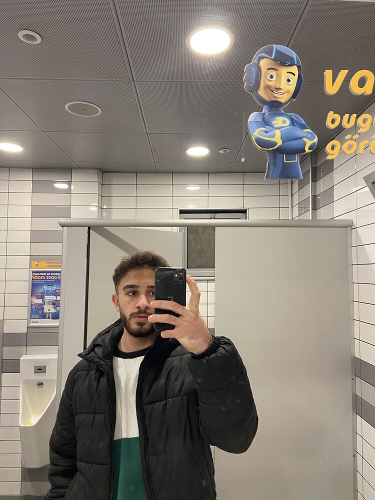  ,   Celik, 23 ,   ,   
