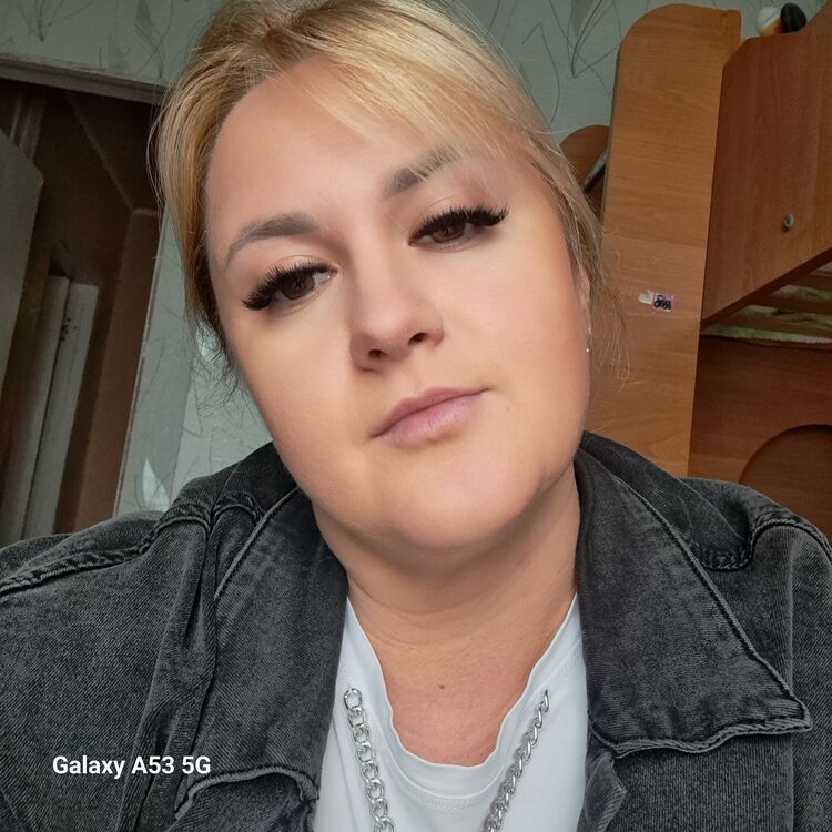  52097432  , 38 ,    