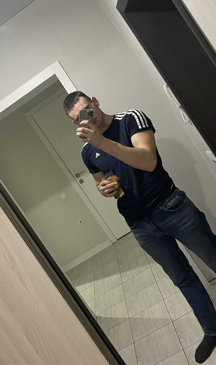  30561902  , 27 ,    