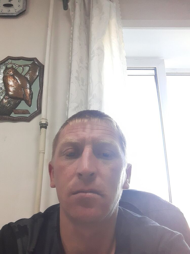  21233602  , 39 ,    