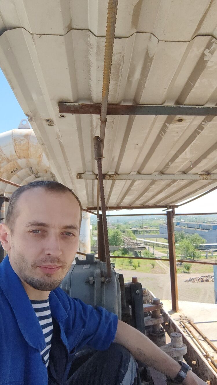 28028572  , 39 ,     