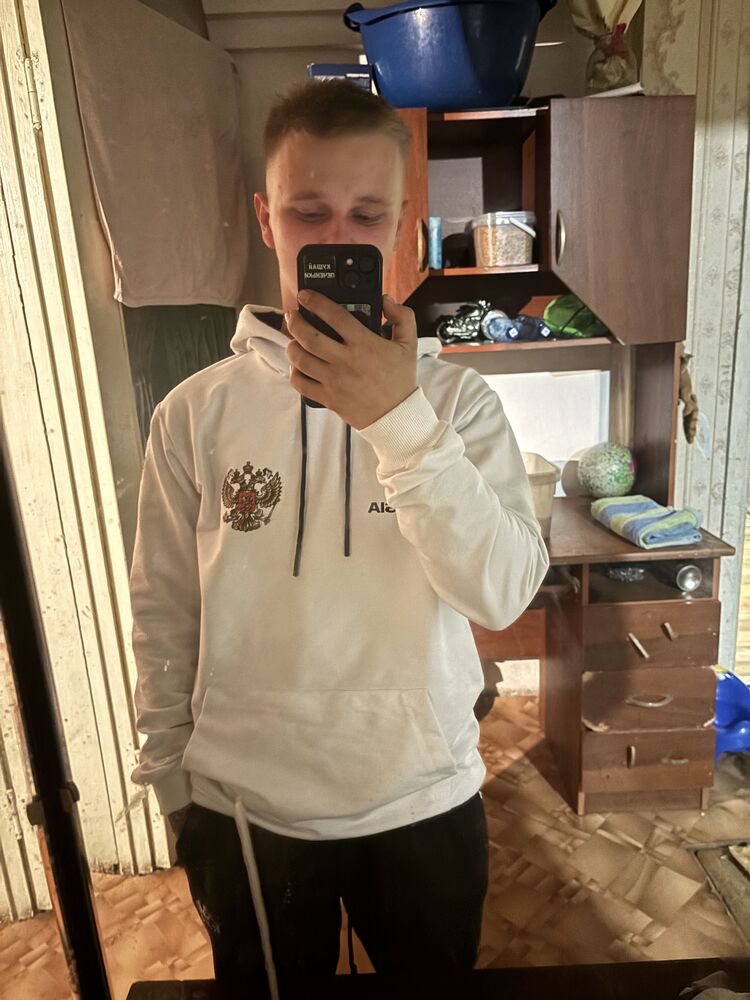  51083872  , 19 ,    