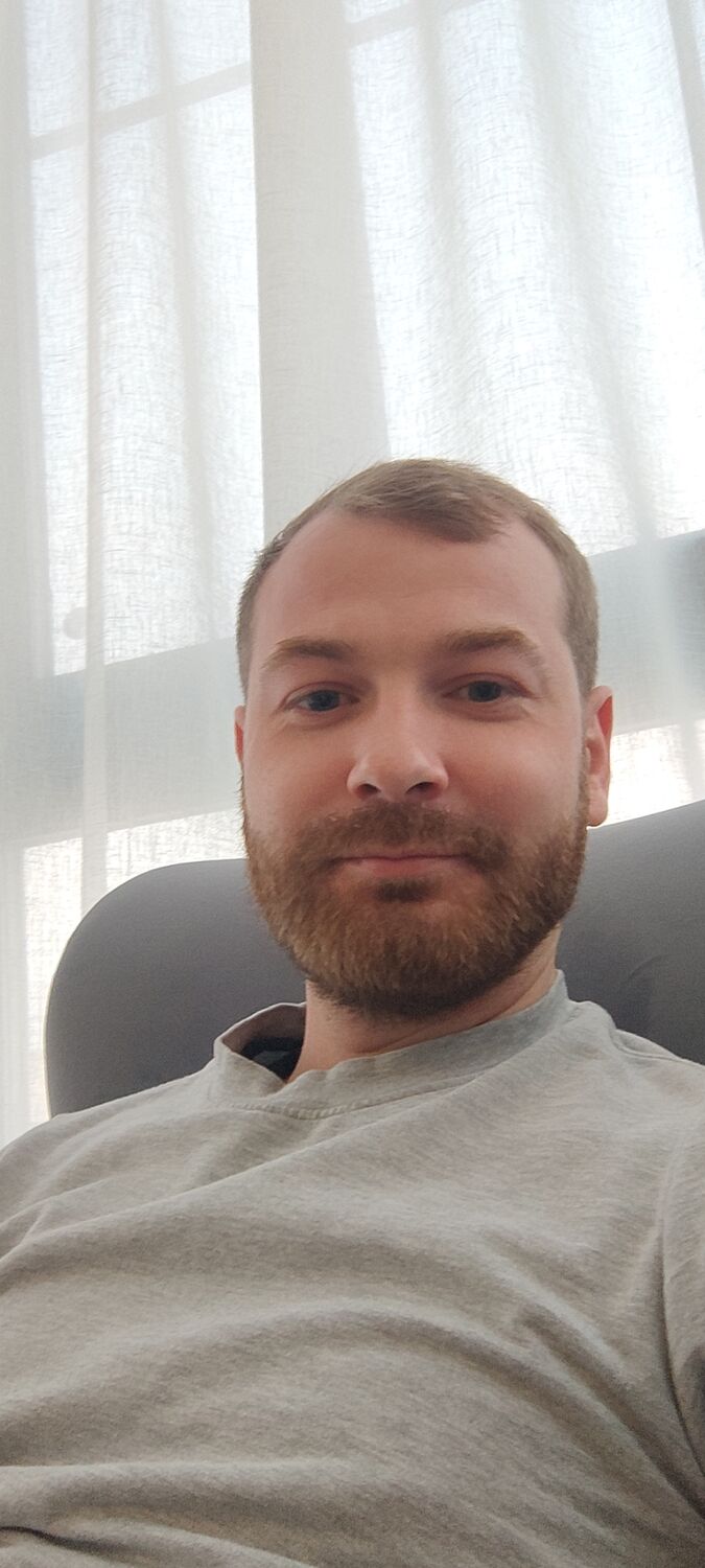  32066292  , 30 ,    -