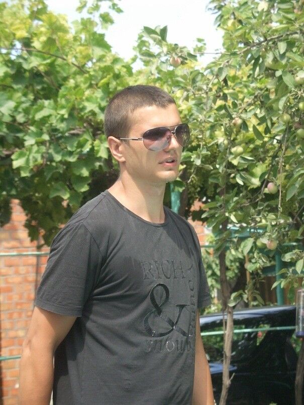  9515422  Alexey, 39 ,    
