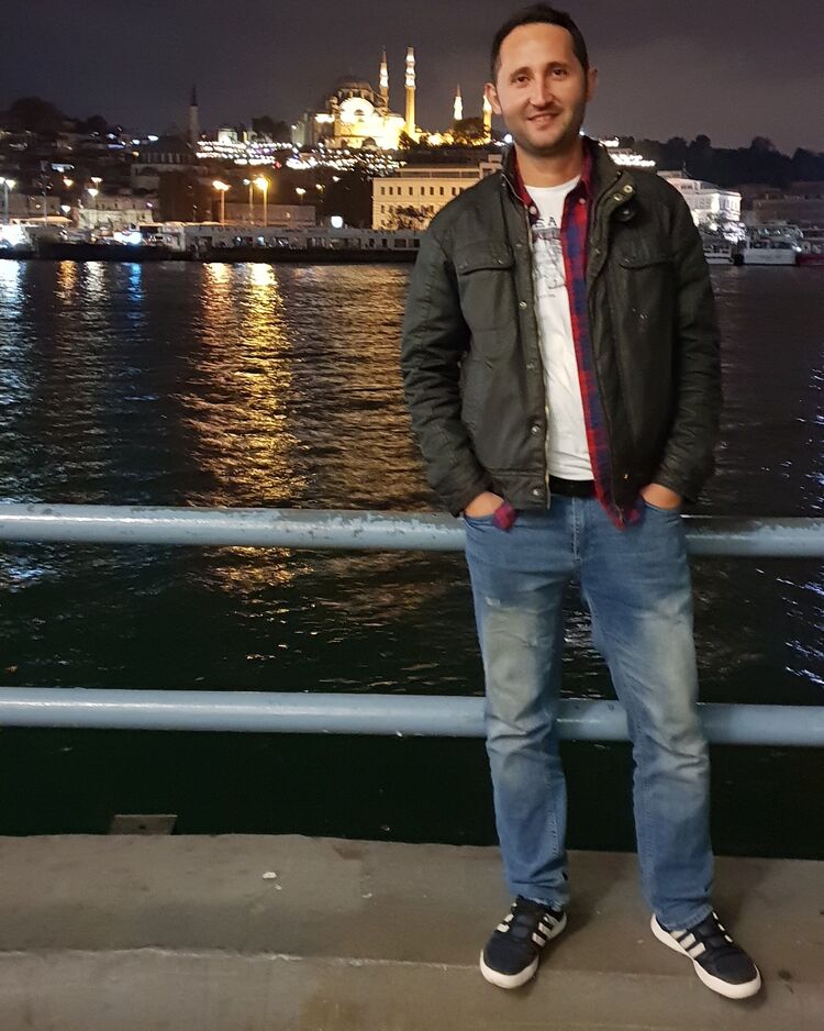  ,   Gokhan, 32 ,   ,   , c 