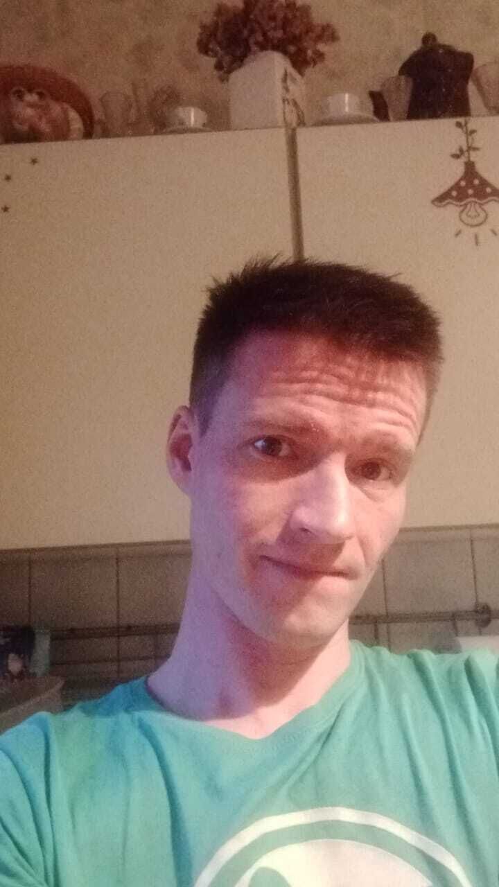  37429682  , 38 ,    