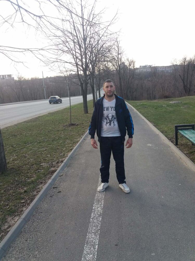  ,   Gheorghe, 38 ,   ,   , c 
