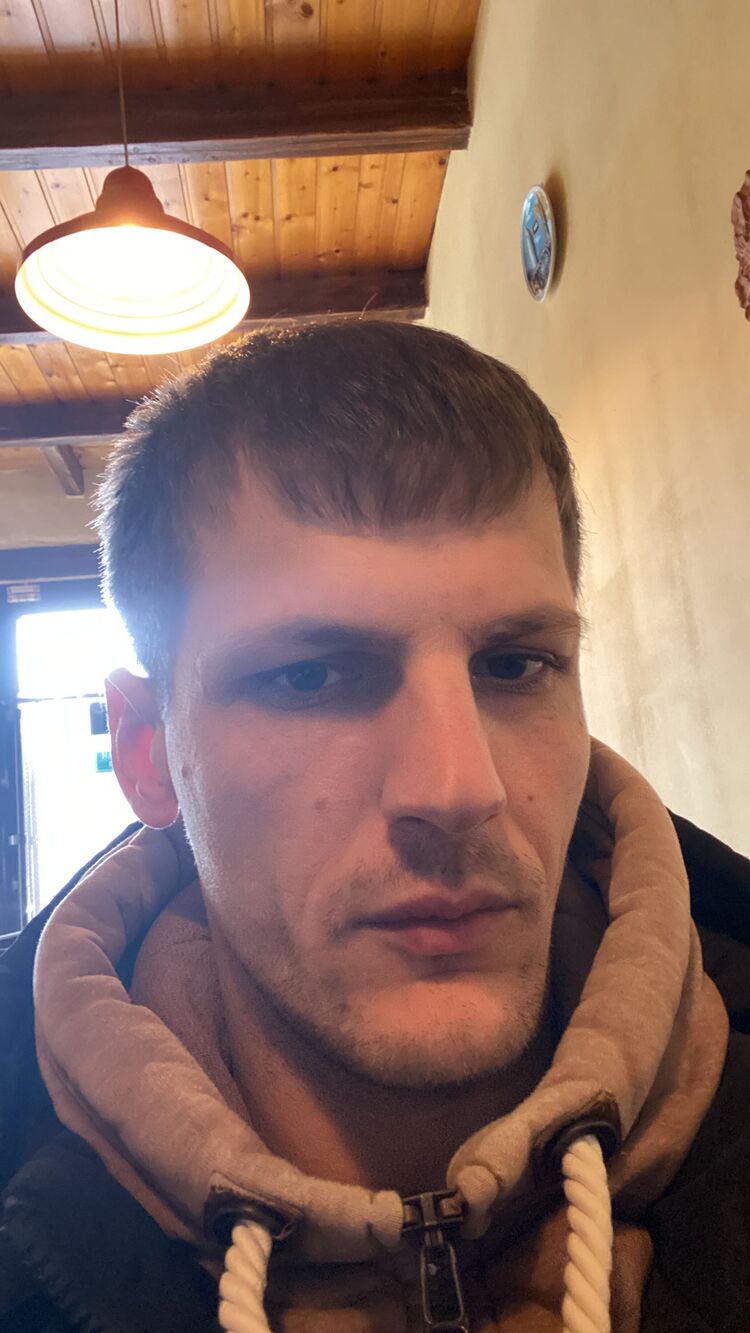  33840872  , 35 ,    