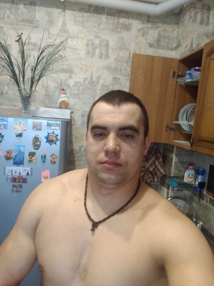  ,   Pavel, 38 ,   ,   , c , 
