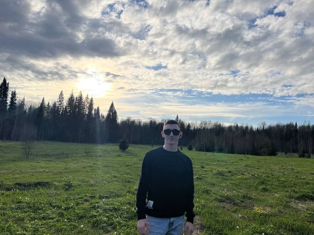  53782062  Bastarts, 22 ,    