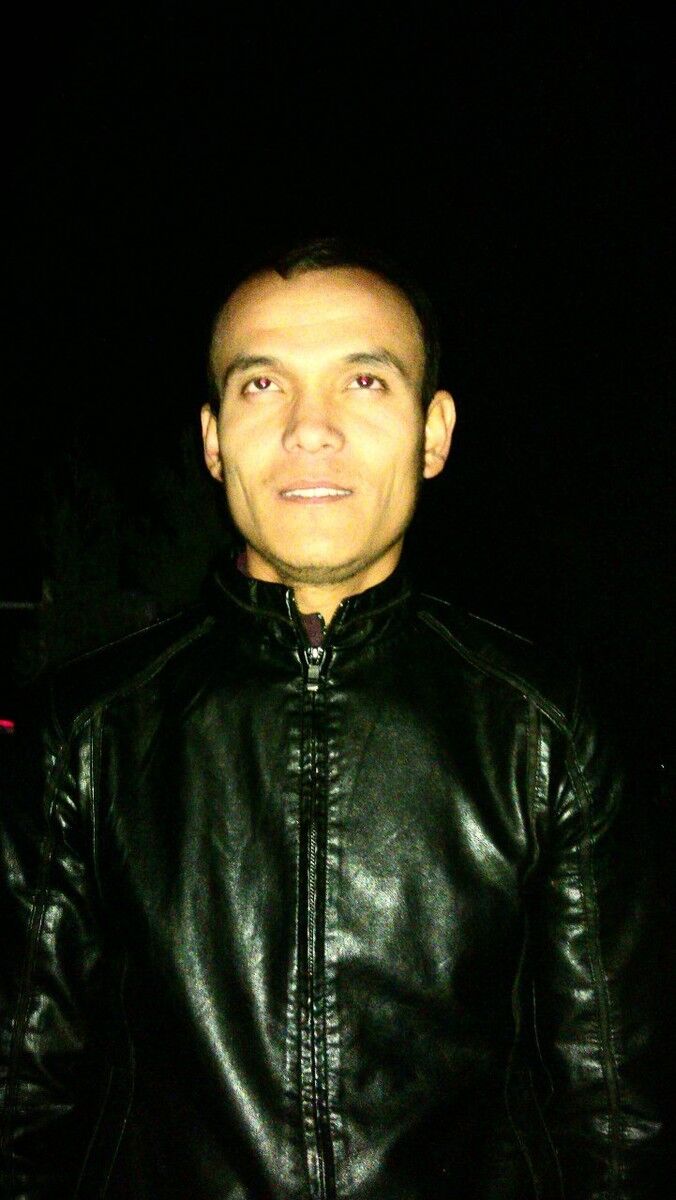  ,   Tom, 32 ,   ,   , c 