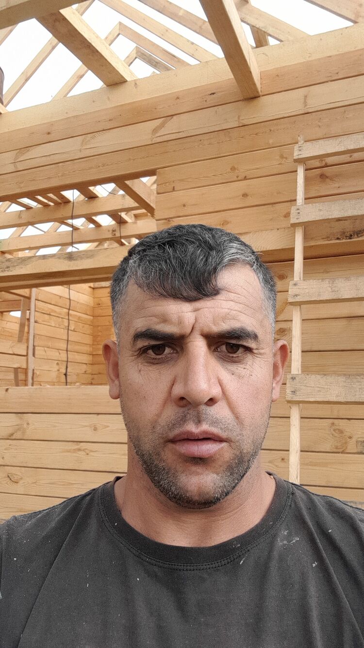 46889632  , 39 ,    