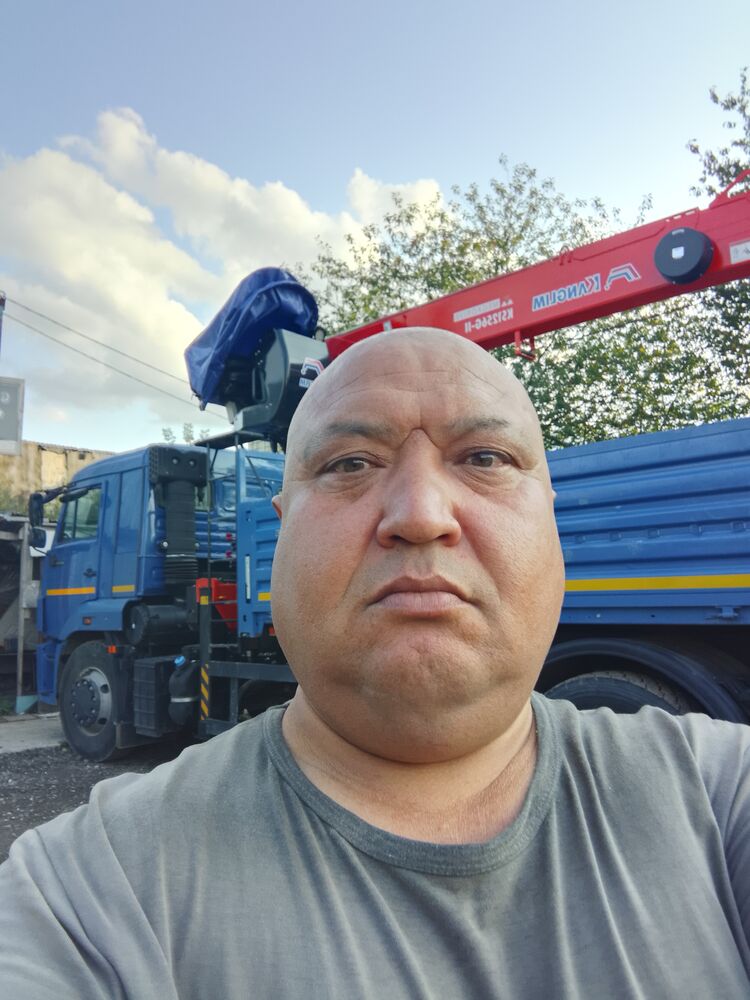  37601852  , 46 ,    