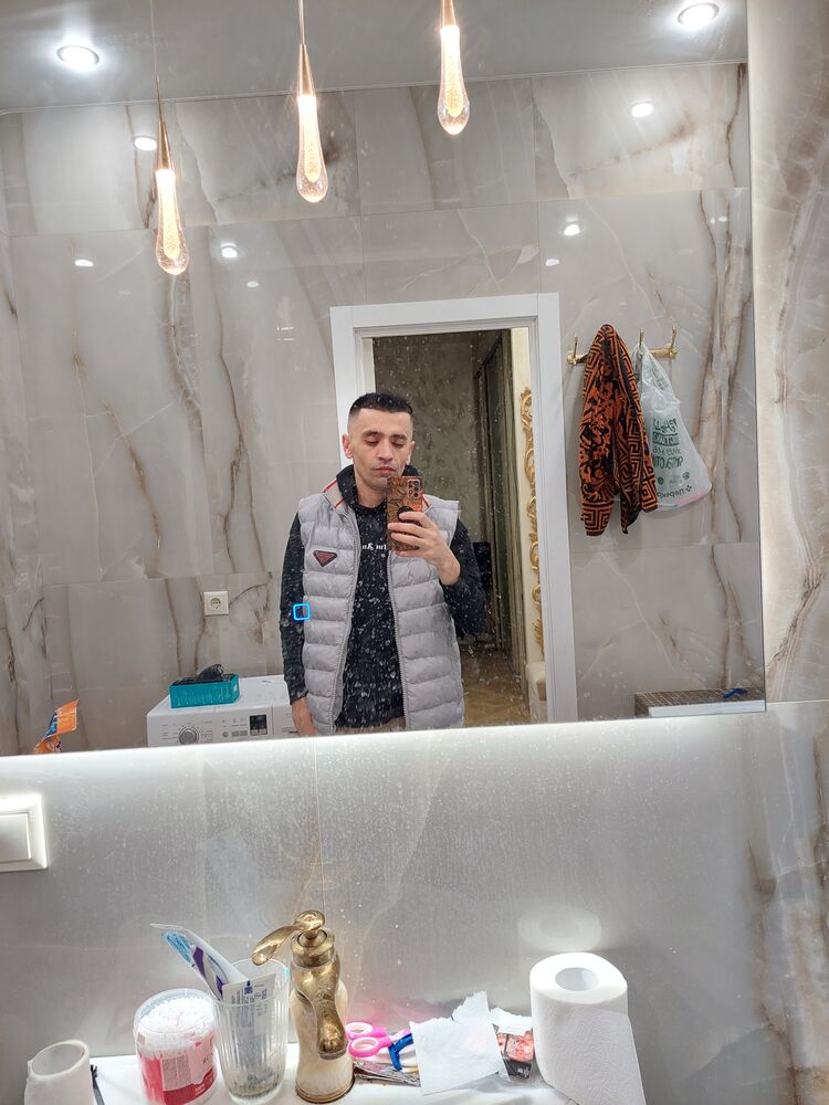  ,   Orif, 37 ,   ,   