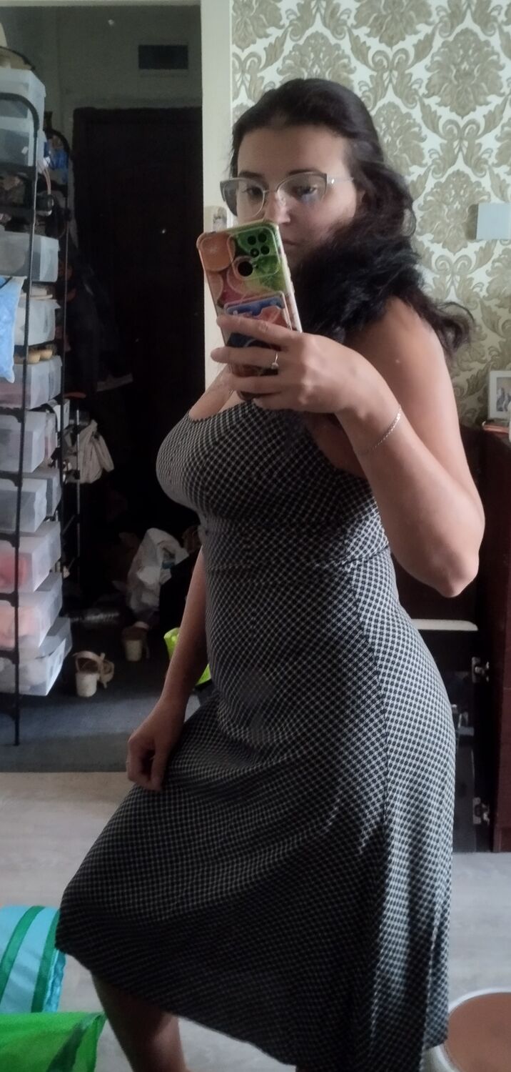  52479432  , 30 ,    