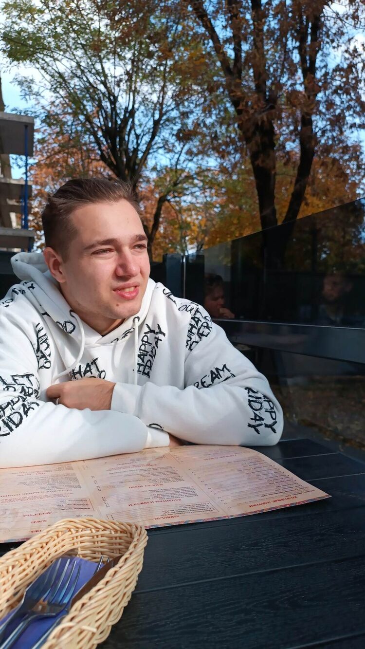 ���������� �����, ���� ������� Dis, 28 ���, ������������ ��� ������, ����� � ���������, c�������� ���������, ���������