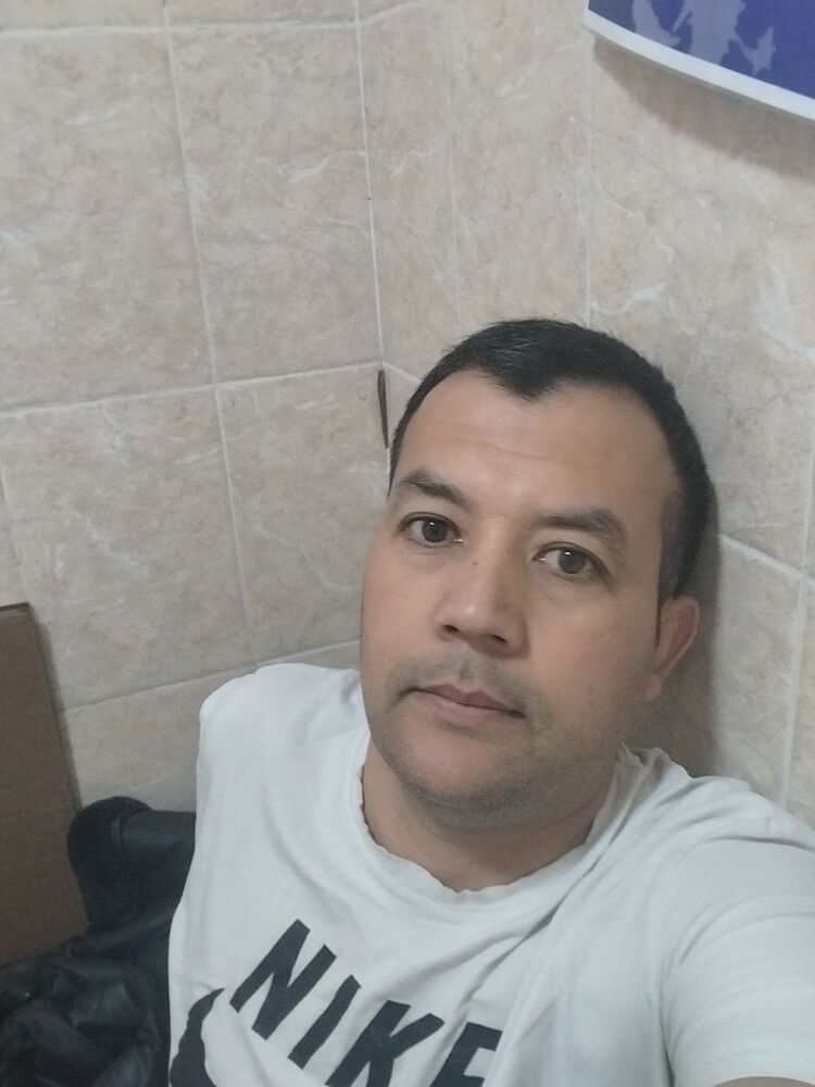  37476332  Murodjon, 41 ,    