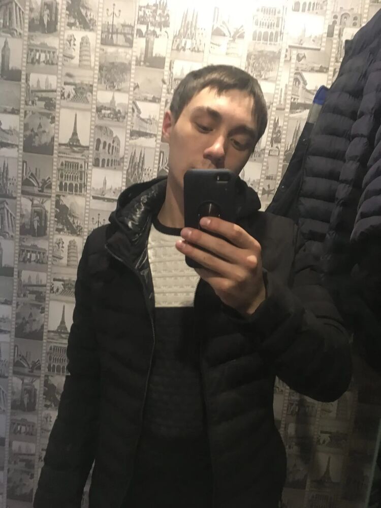 33746862  , 23 ,    