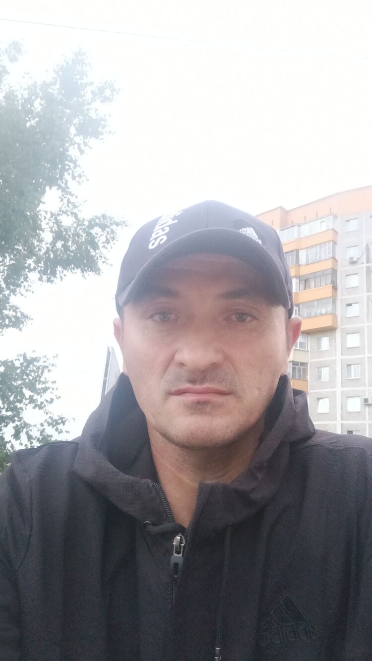  52805642  , 42 ,    