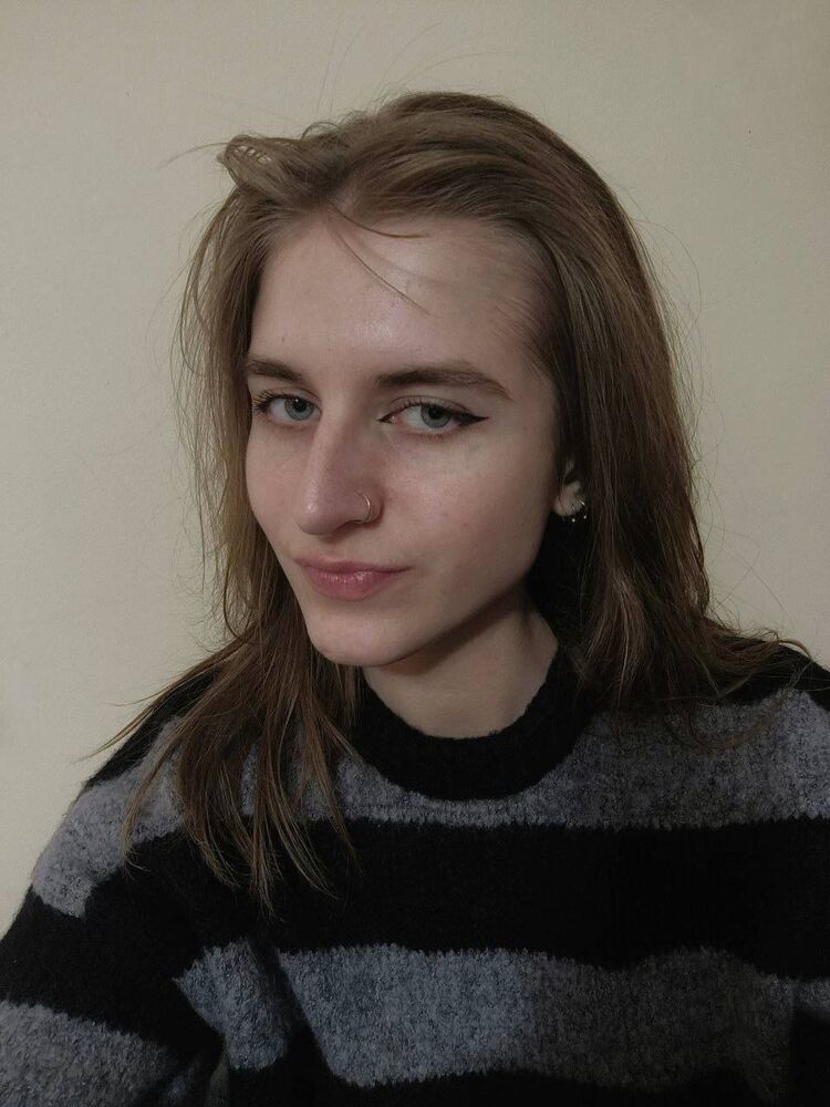  37165782  Elya, 22 ,    