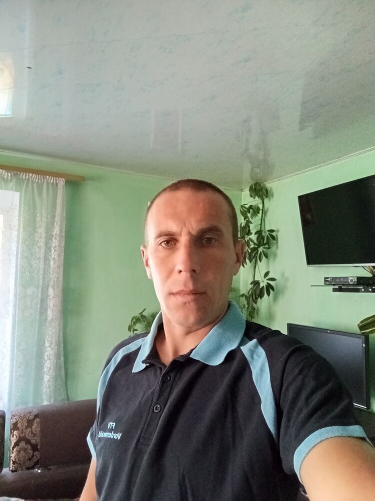  47057802  , 32 ,    