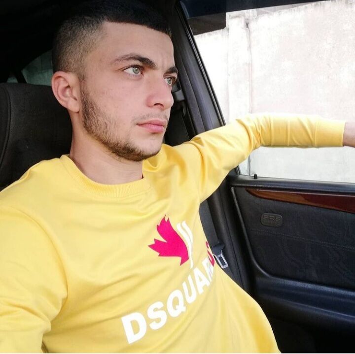  26479262  Amil, 29 ,    