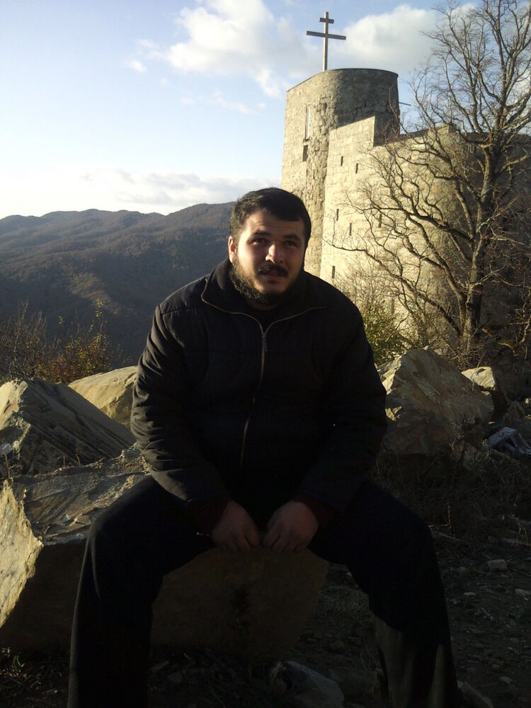  ,   Luka, 36 ,   ,   , c 