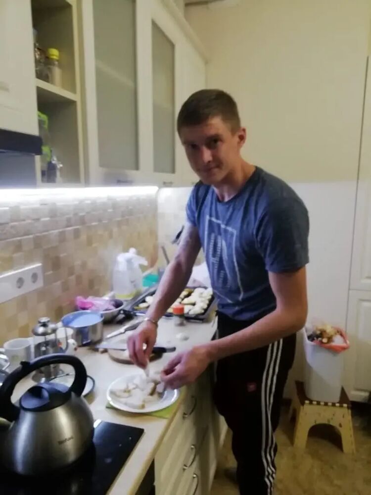  ,   Alexander, 27 ,   ,   