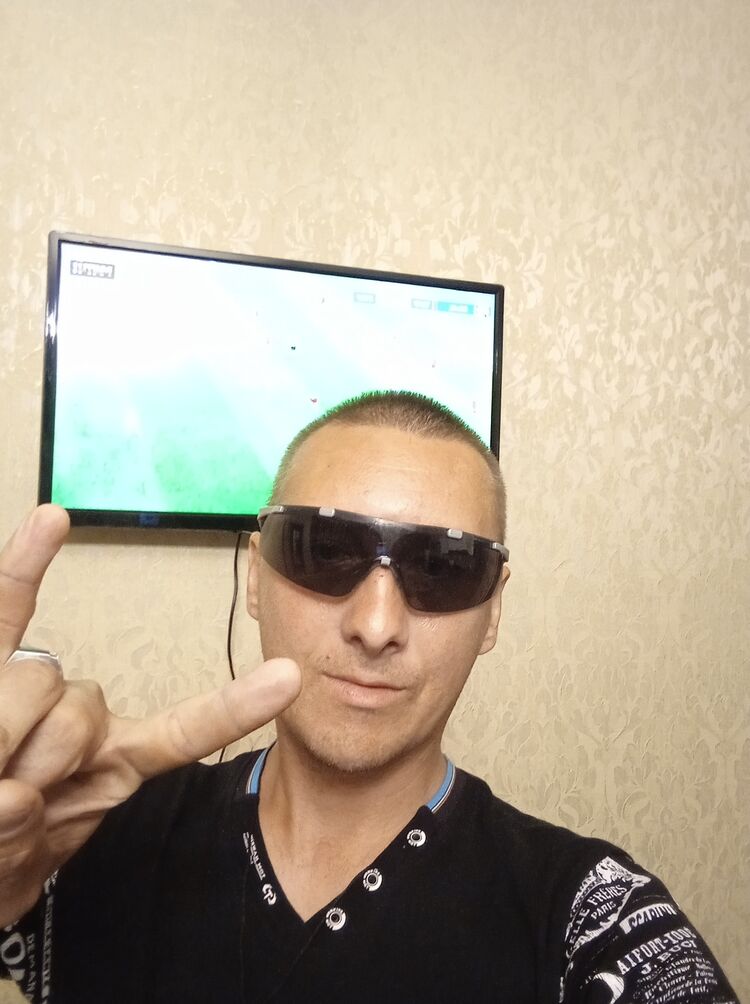  44009672  , 28 ,    