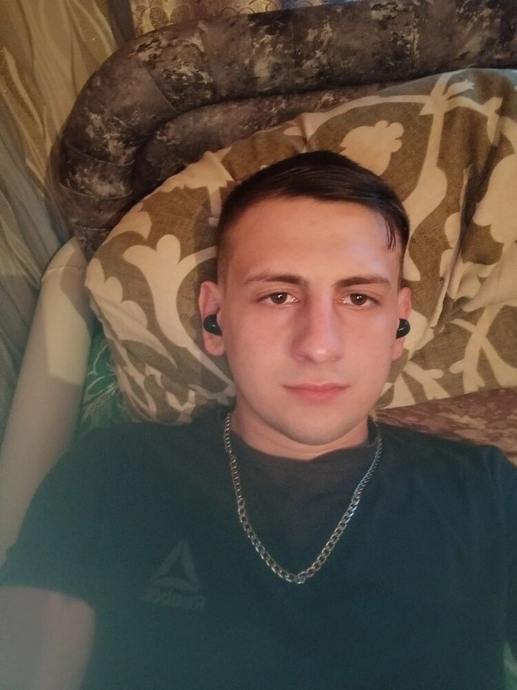  37127352  Ilnur, 27 ,    