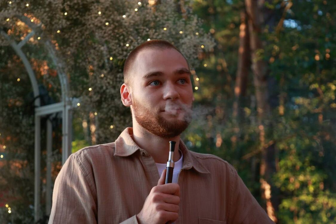  54471572  Maxim, 27 ,    