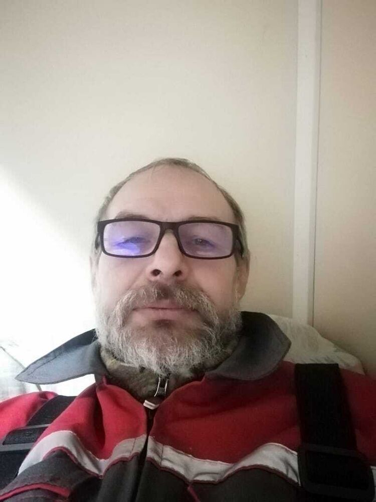  31567952  Evgeny, 47 ,    