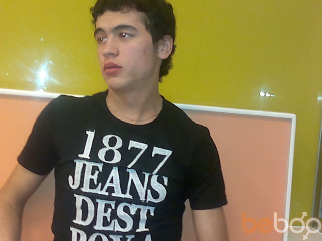  ,   Parviz, 32 ,     , c 