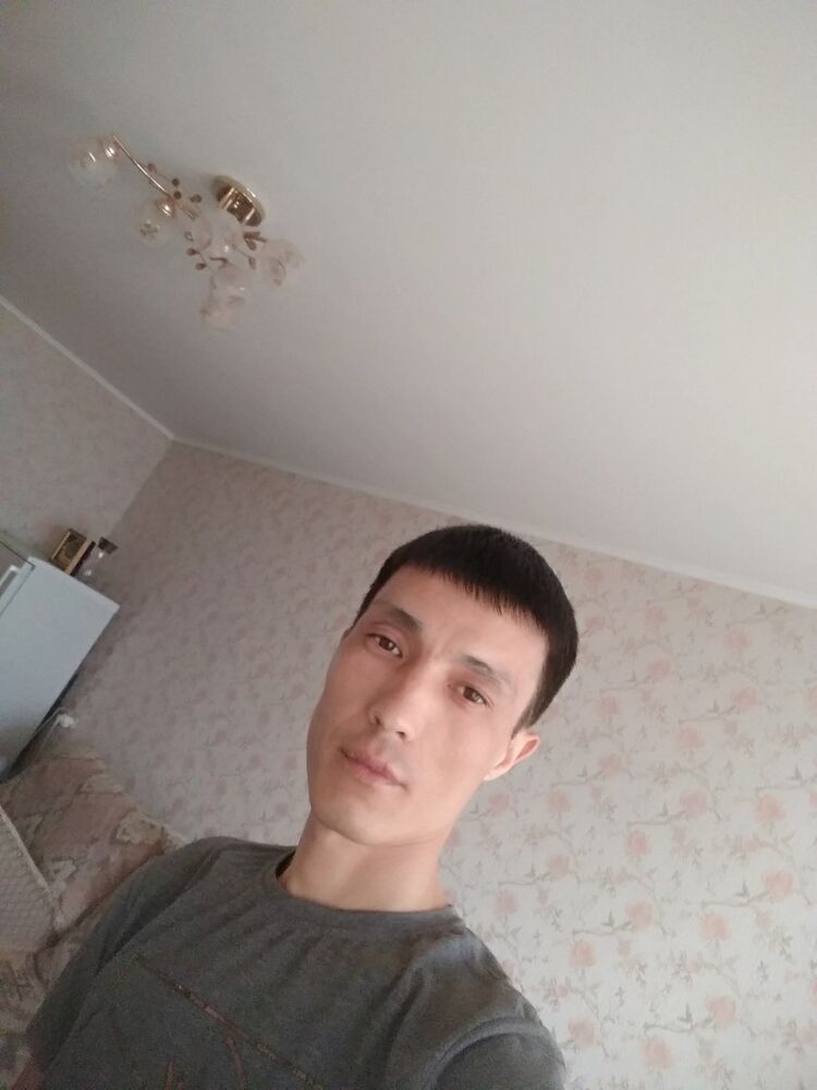 12096282  , 40 ,    