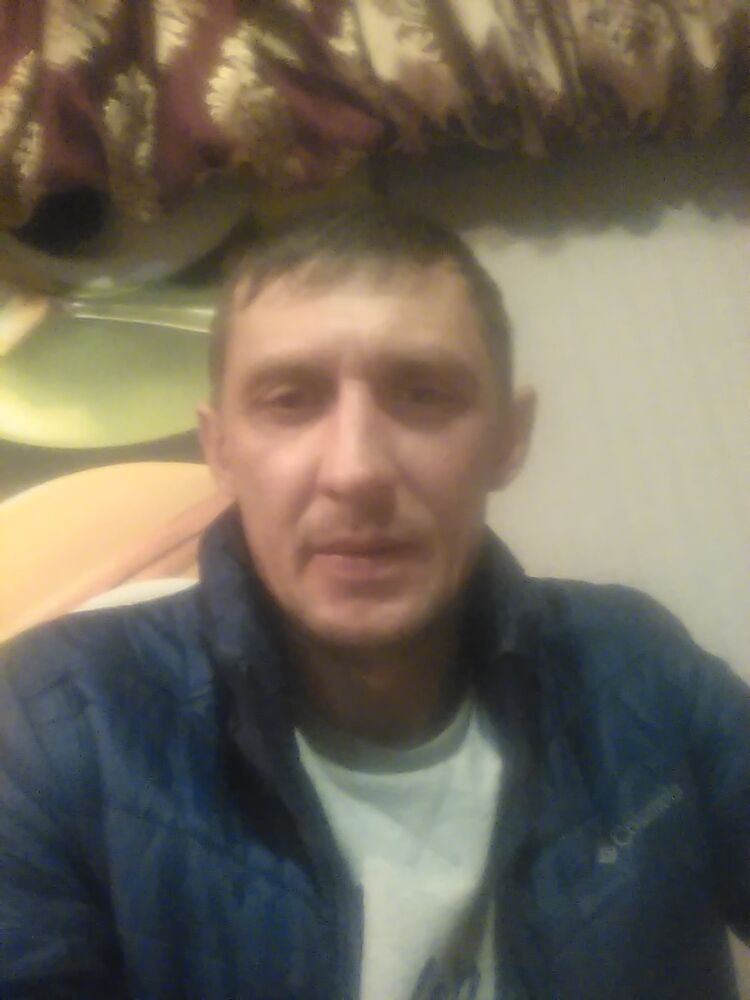 15741572  , 44 ,    -