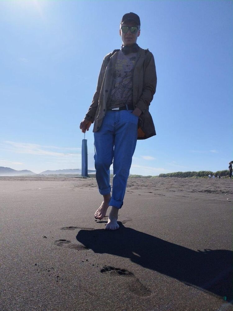  38559812  , 35 ,    -