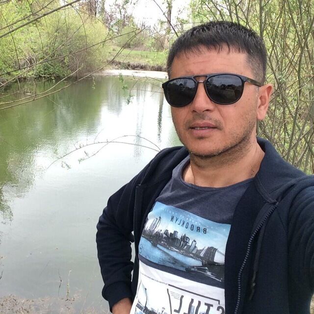  45705672  , 51 ,    