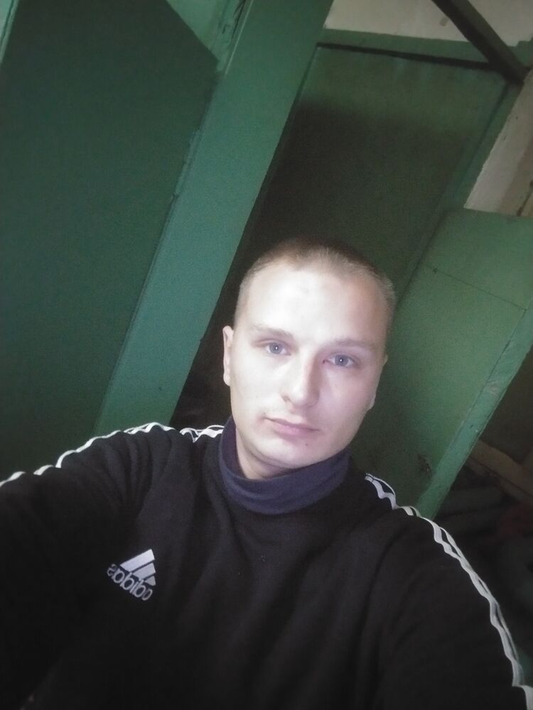  46857562  , 27 ,    