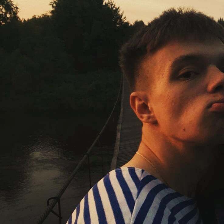  38349352  , 24 ,    