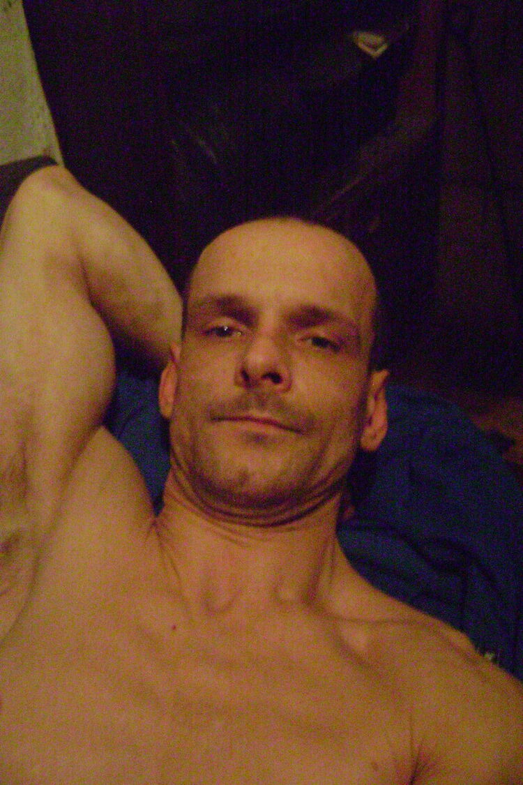  ,   Andris, 46 ,   