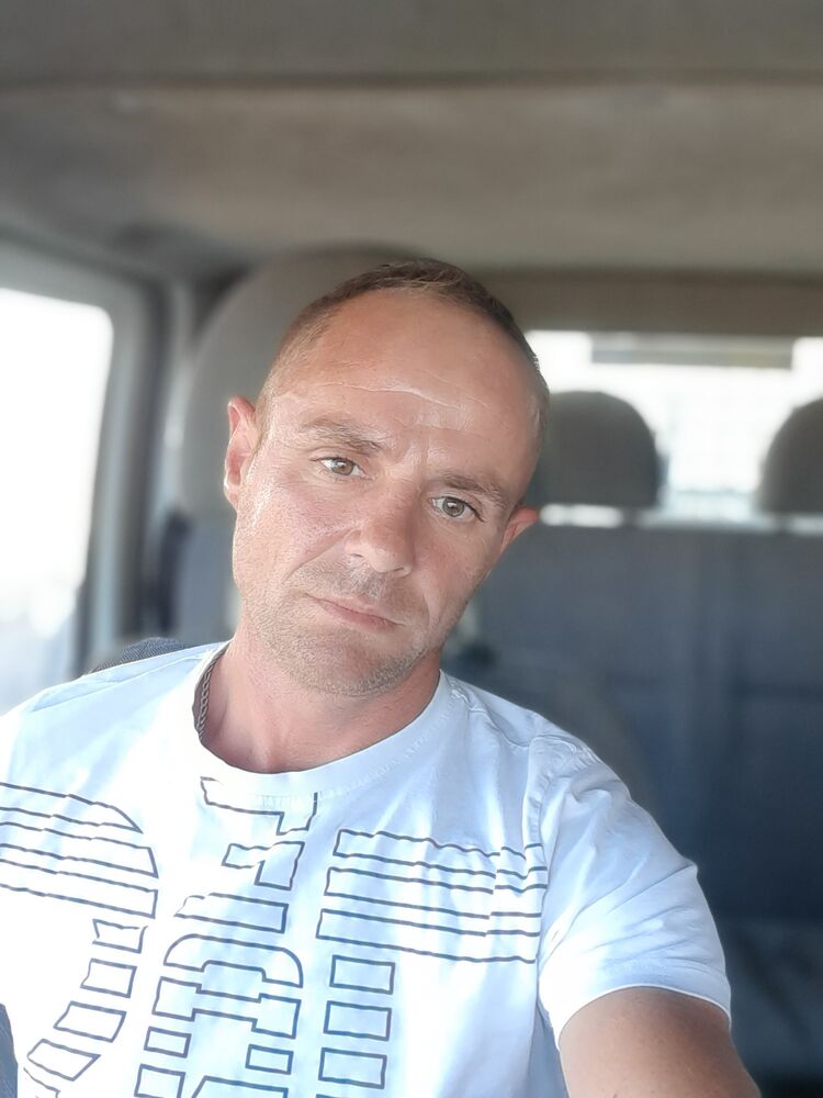  Lisbon,   Igor, 40 ,   ,   