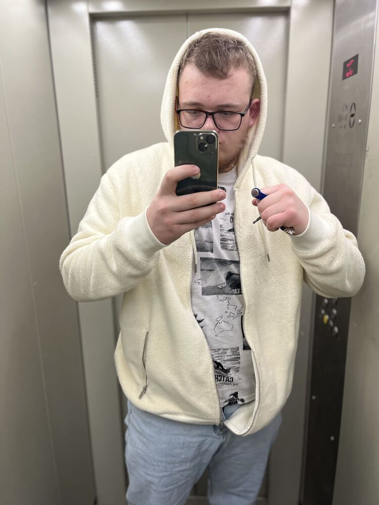 ���� 40837522 ����� ���������, 22 ����, ���� ���������� � ����������