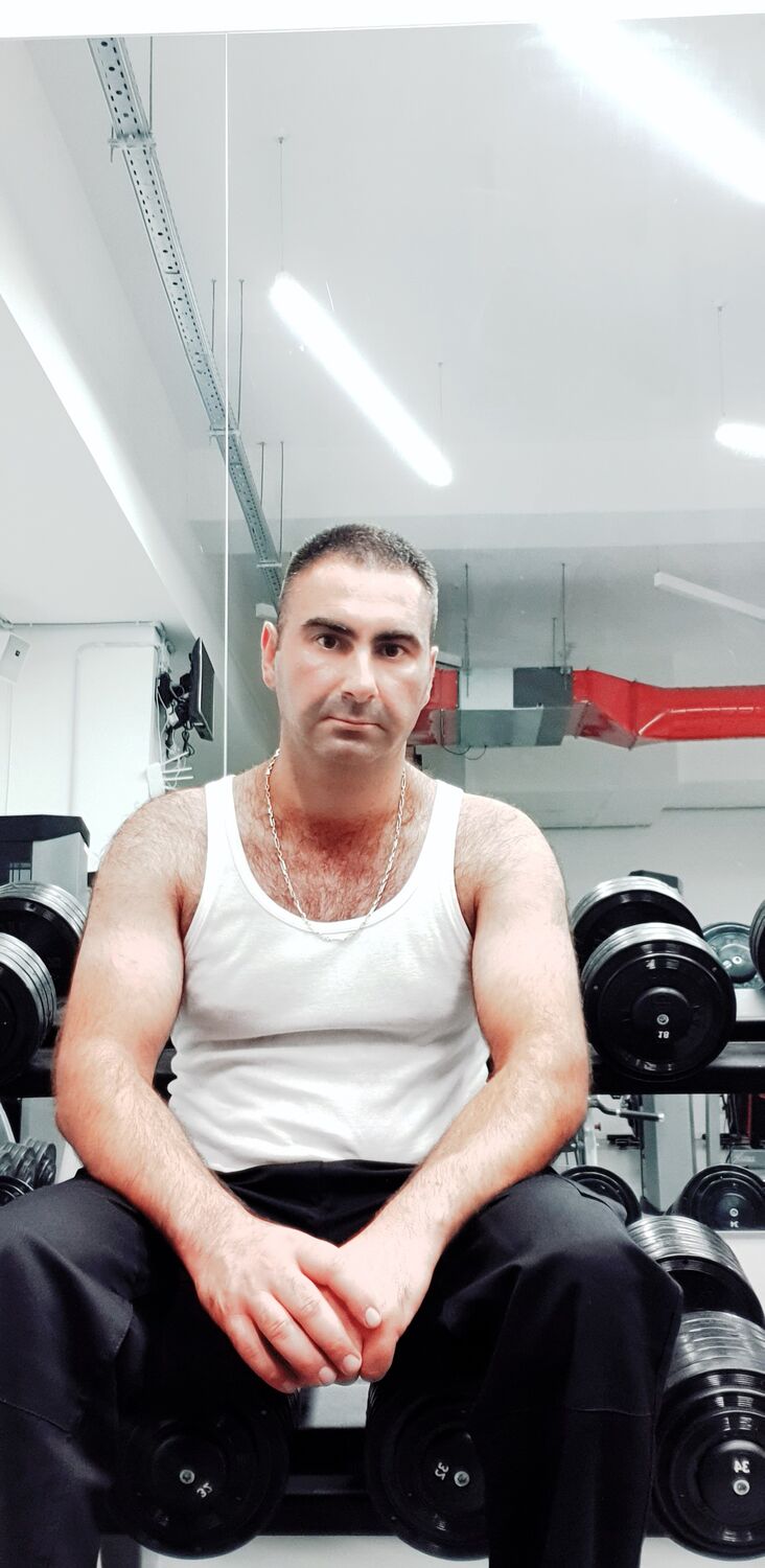  ,   Vahan, 36 ,   ,   , c 