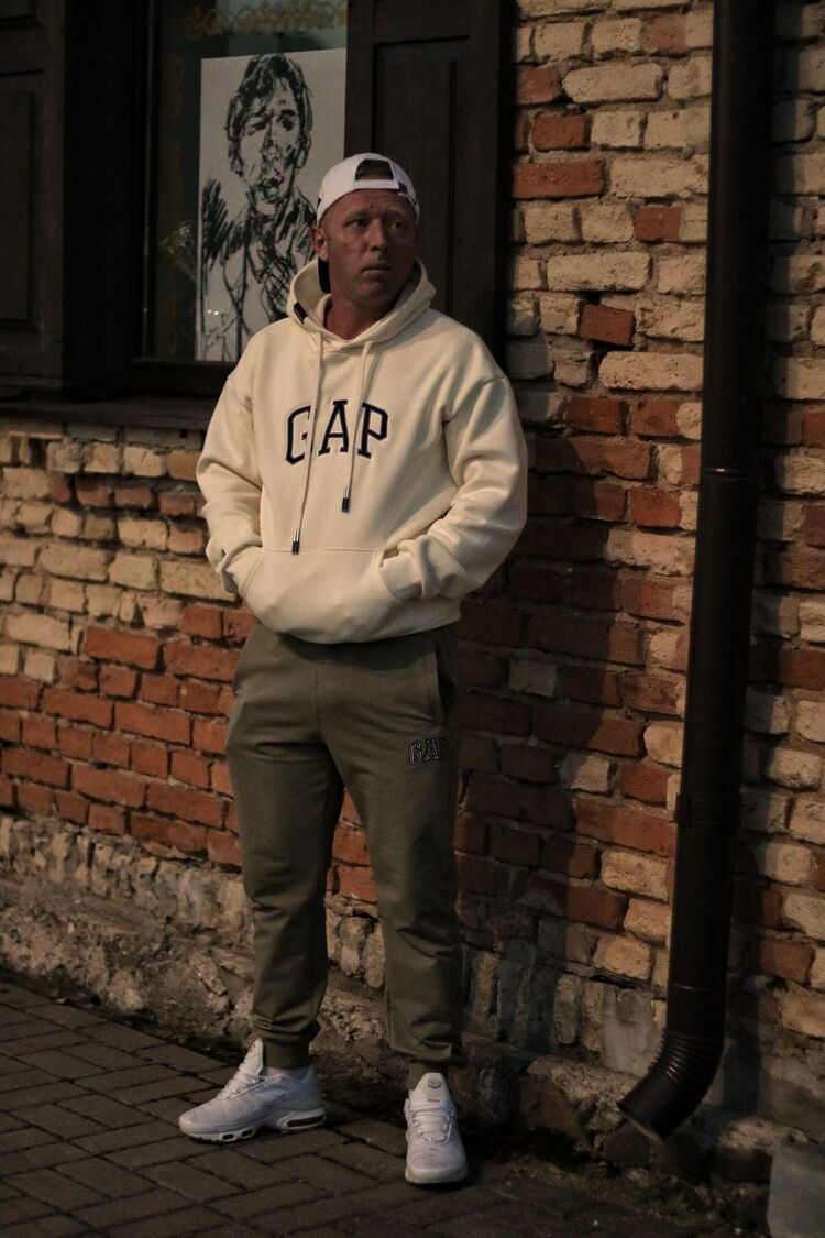  46277332  , 43 ,    