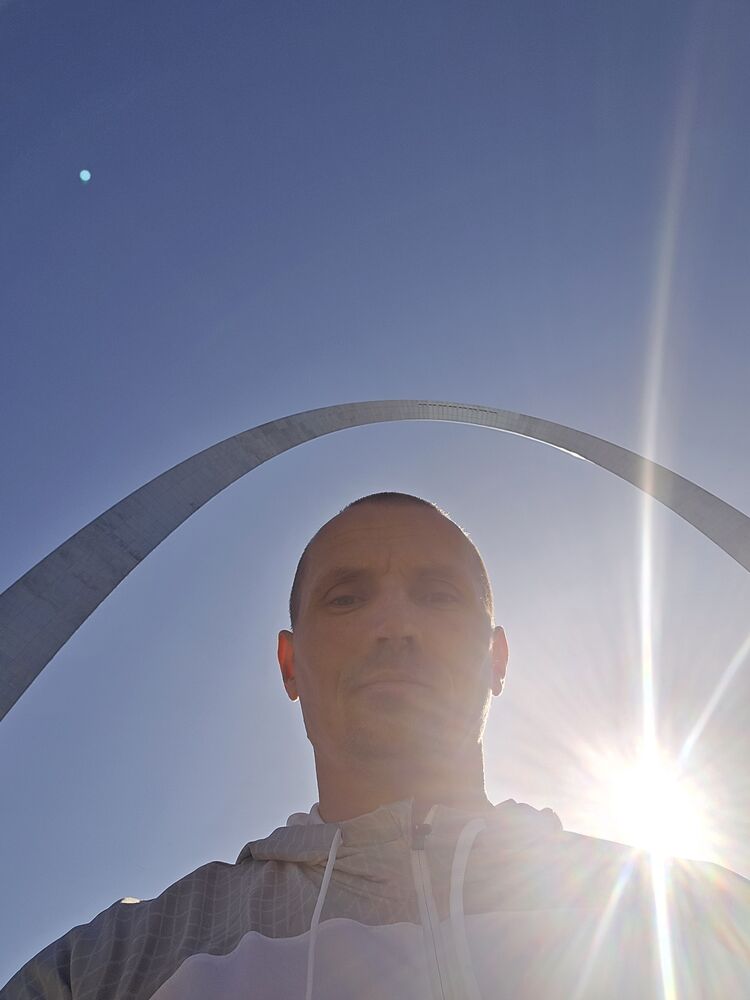  ,   Andriy, 42 ,   ,   