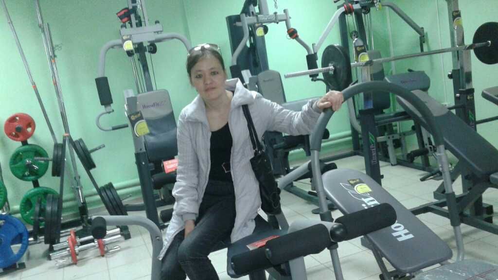  24059682  Zarina, 45 ,    