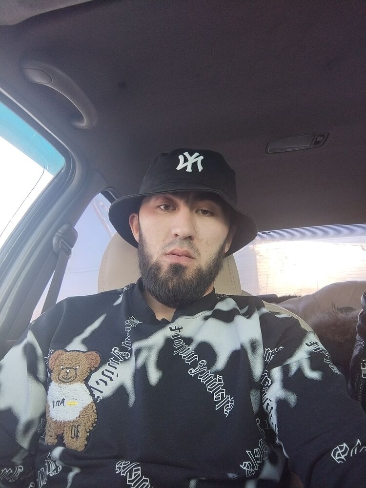  ,   Ali, 28 ,   ,   , c , 